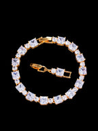 Cube Bracelet | Gold